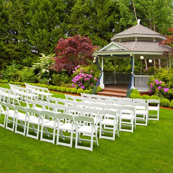 we offer customization options to fit the theme of your wedding & event trailers